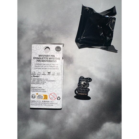 Sanrio Loungefly MY MELODY TEACUP Hello Kitty & Friends Pin NEW - Picture 3 of 3